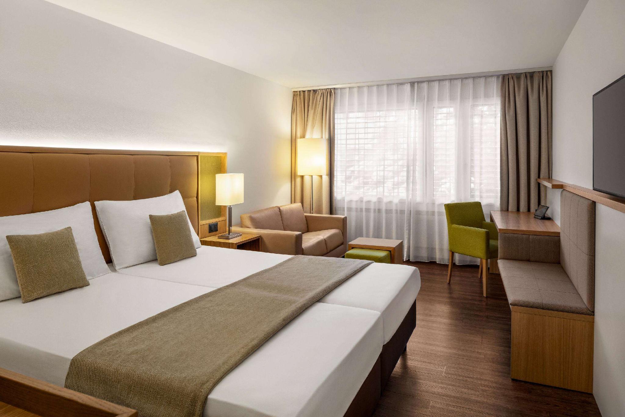 Ramada by Wyndham Baden du Parc 写真