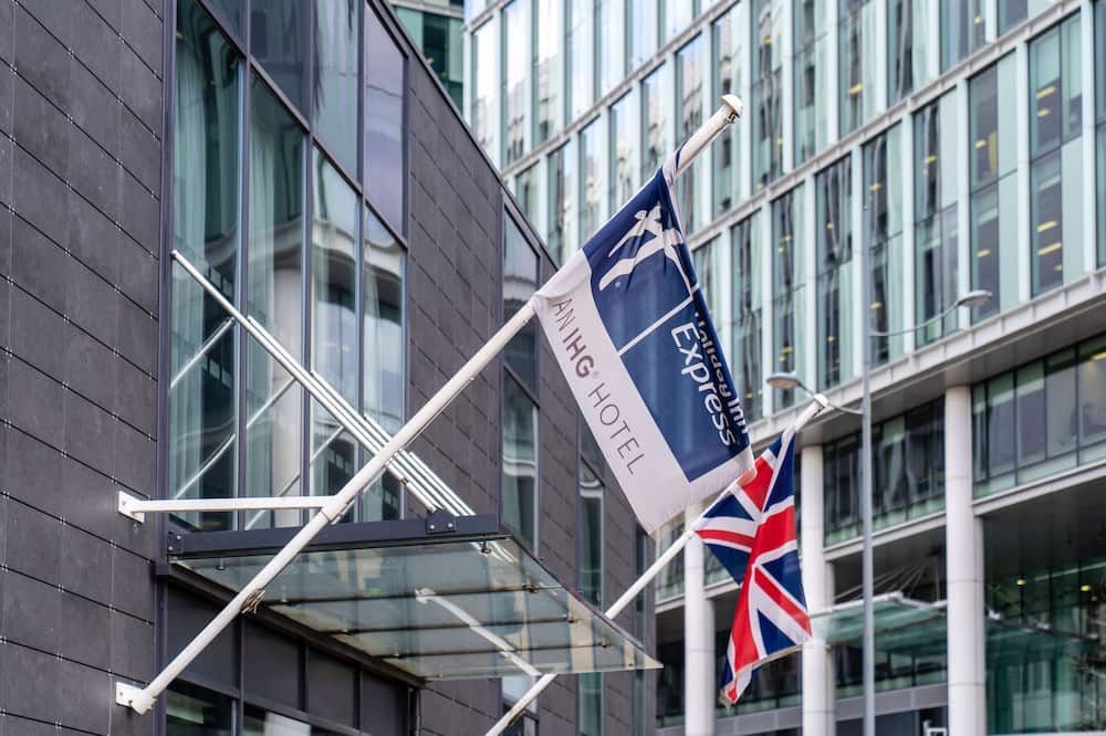 ホリデイ イン エクスプレス バーミンガム スノー ヒル バイ IHG 写真