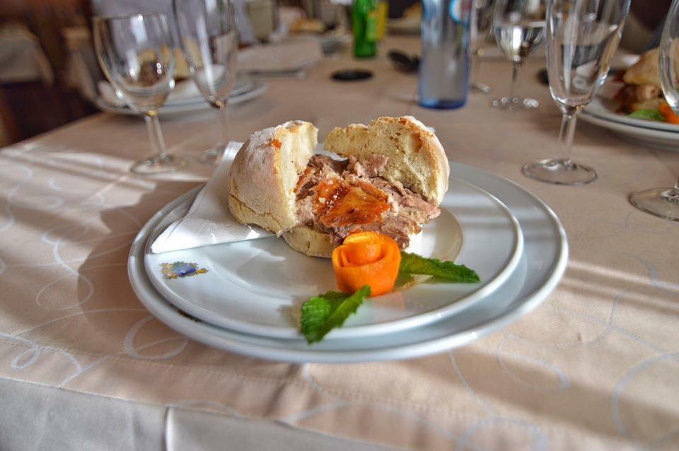 アレグレ ホテル ブサコ 写真