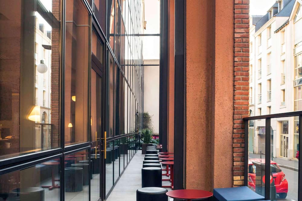 ホテル メルキュール レンヌ サントル パラメント 写真