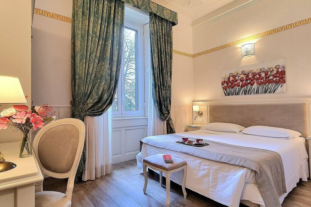 チャーリー ホテル 写真