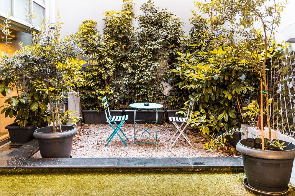 パイ アテネ 写真