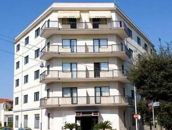 ホテル アストリア 写真