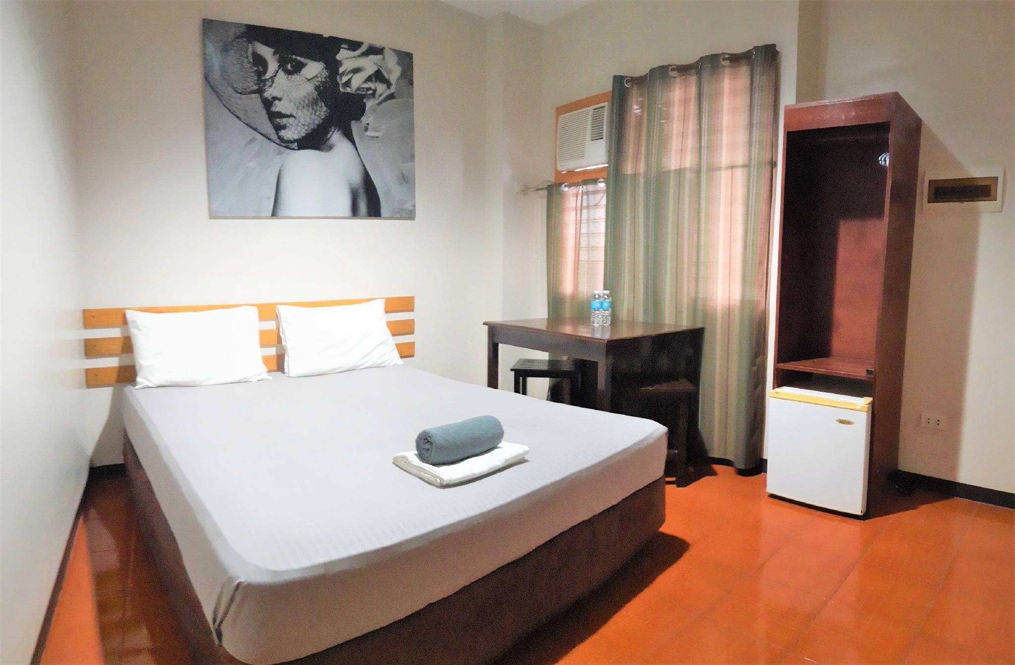 ホテル カリフォルニア スイート 写真