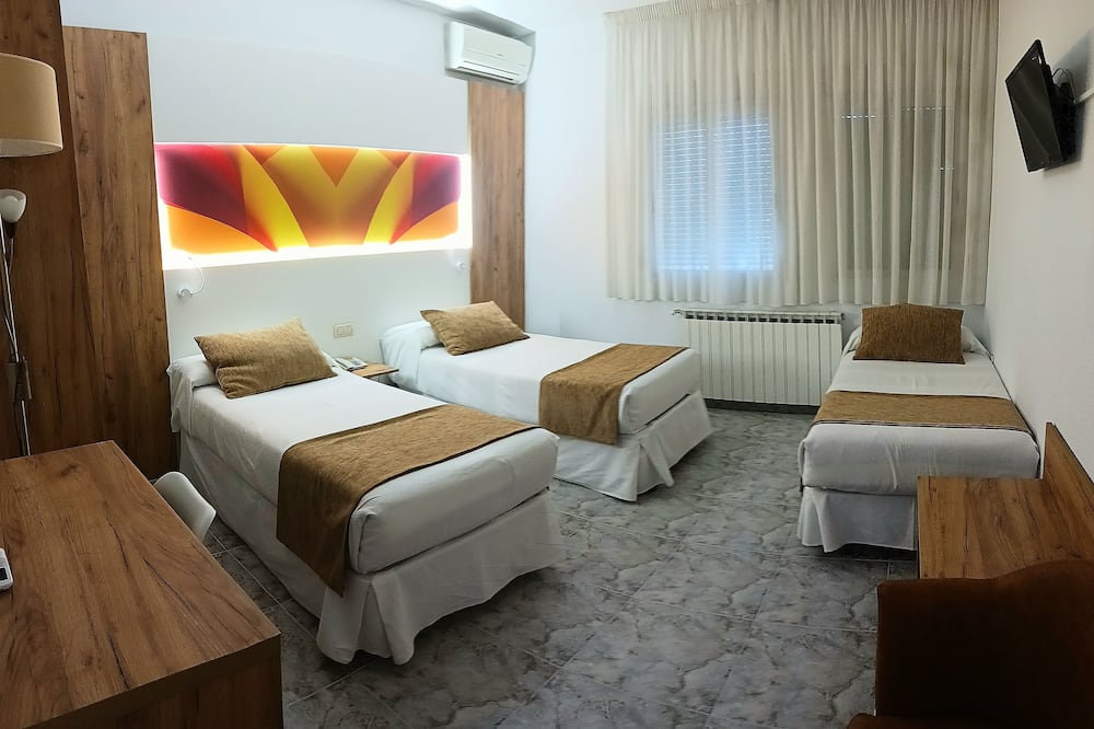 ホスタル レアル 写真