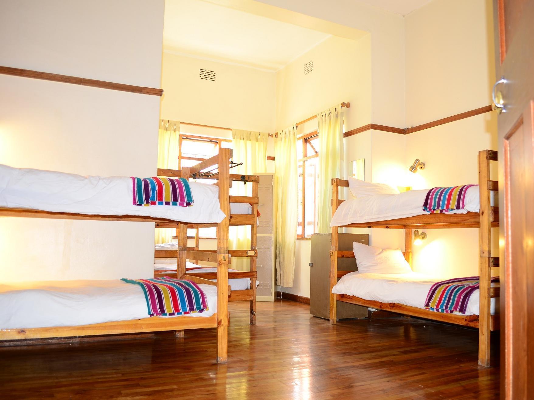 ア サンフラワー ストップ バックパッカーズ 写真