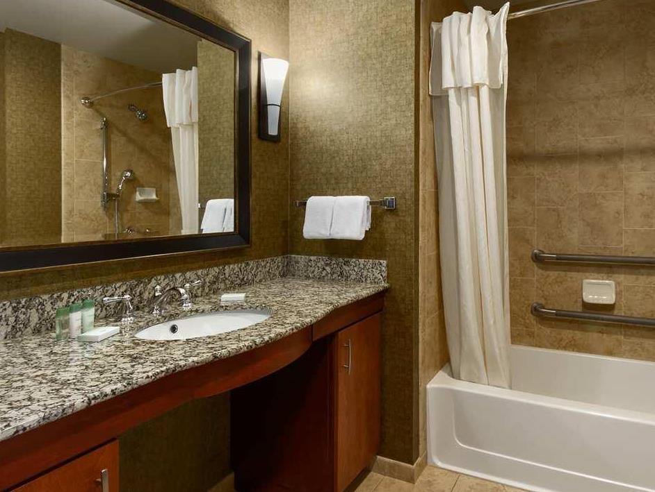 ホームウッド スイーツ バイ ヒルトン フォートスミス 写真