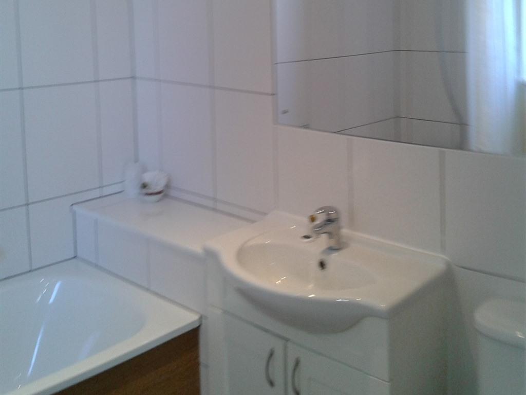 The Cliff Hall 写真