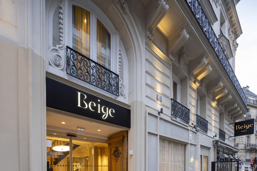 ホテル ベージュ 写真