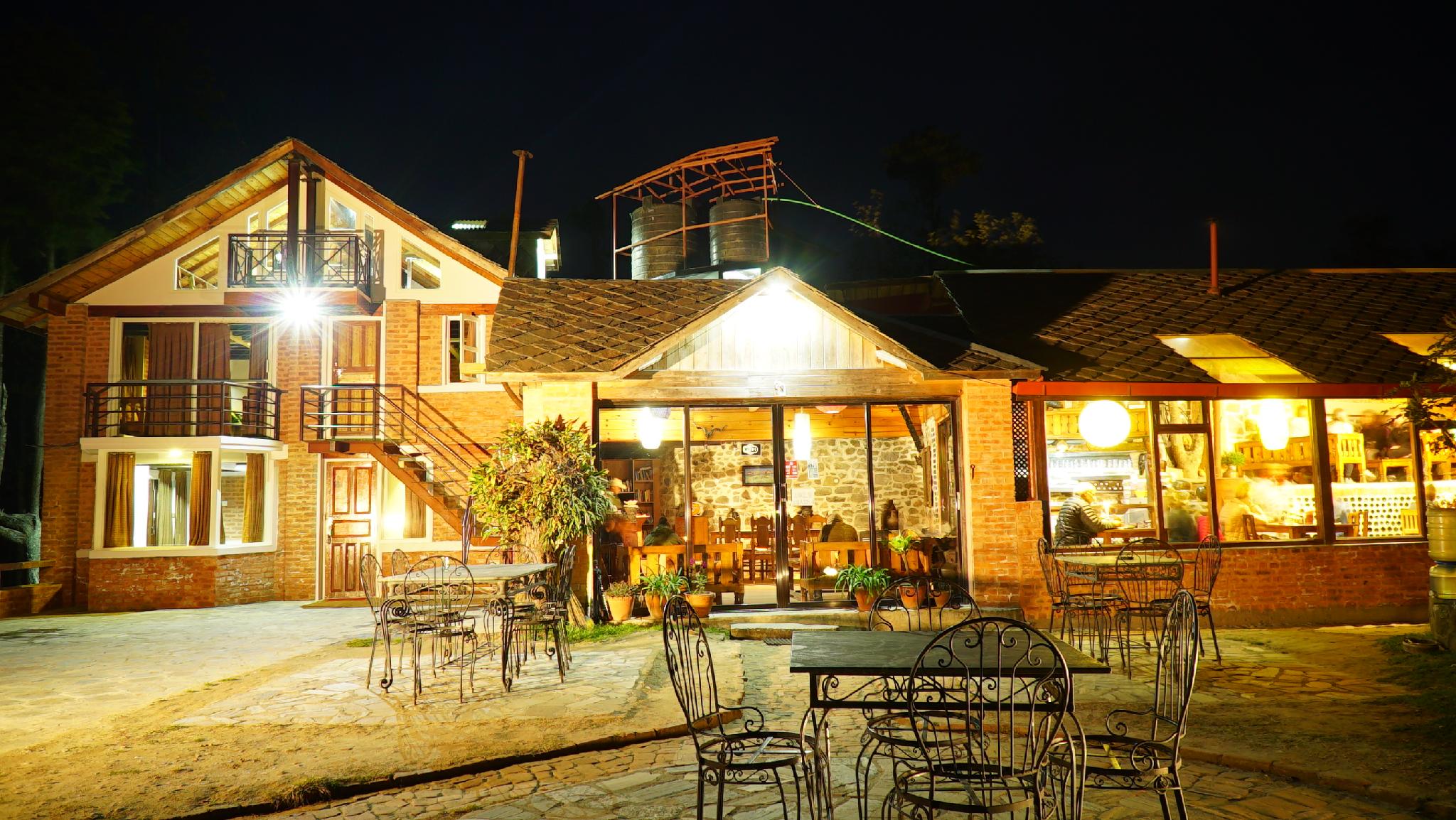 ホテル アット ジ エンド オブ ザ ユニバース 写真