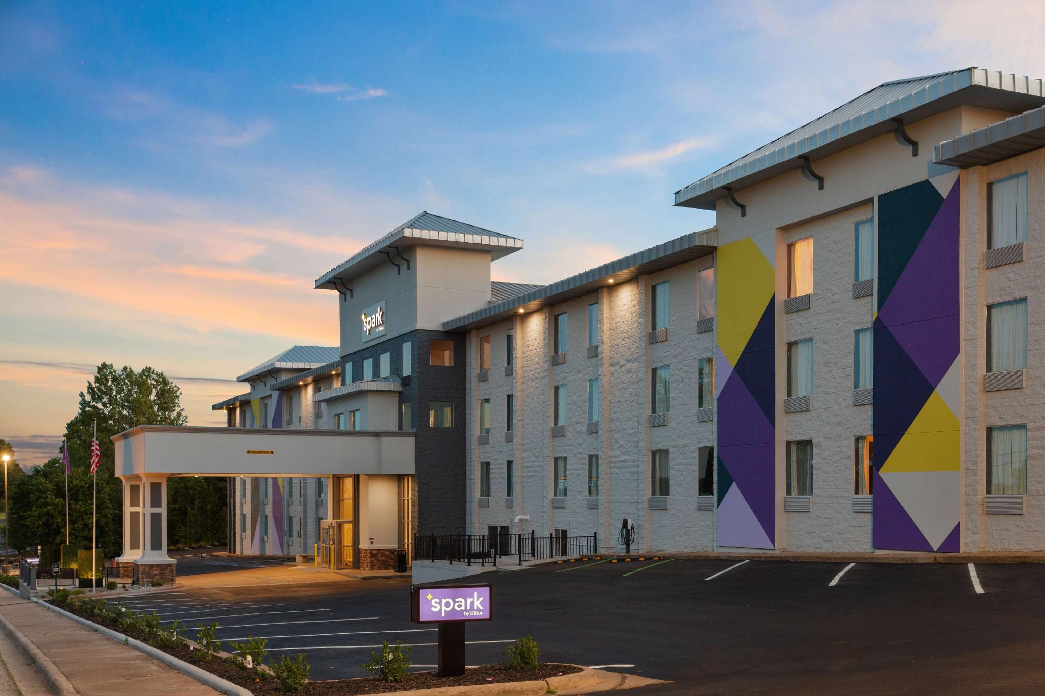 Spark by Hilton Branson Meadows 写真