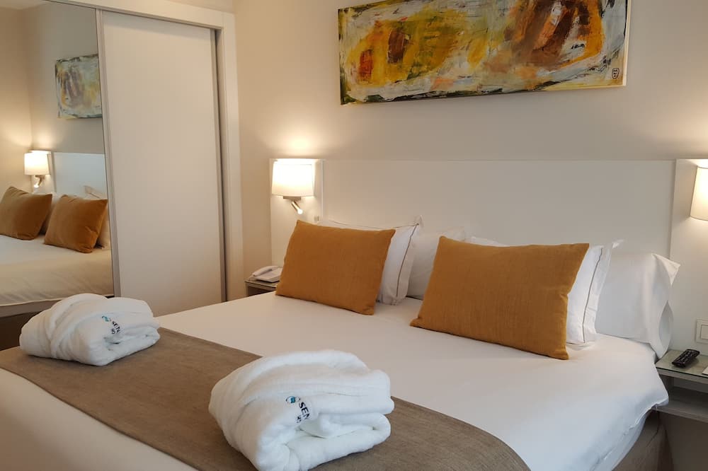 セナトール バラハス 写真