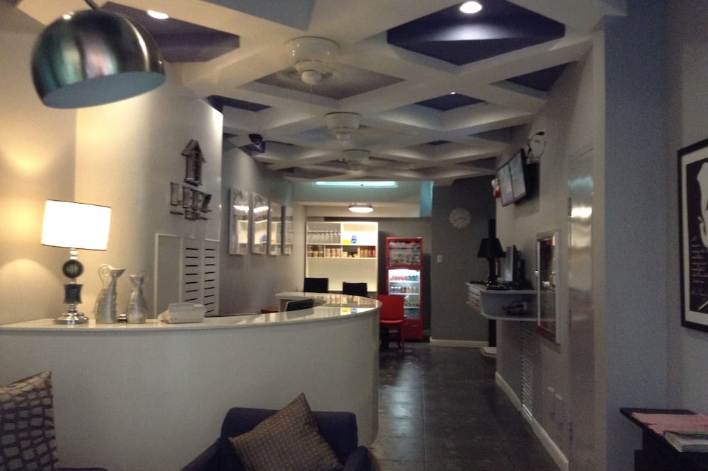 リーズ イン マラーテ 写真