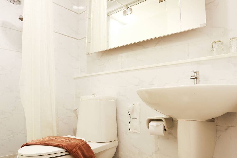 スタジオ ナナ バイ アイチェック イン 写真