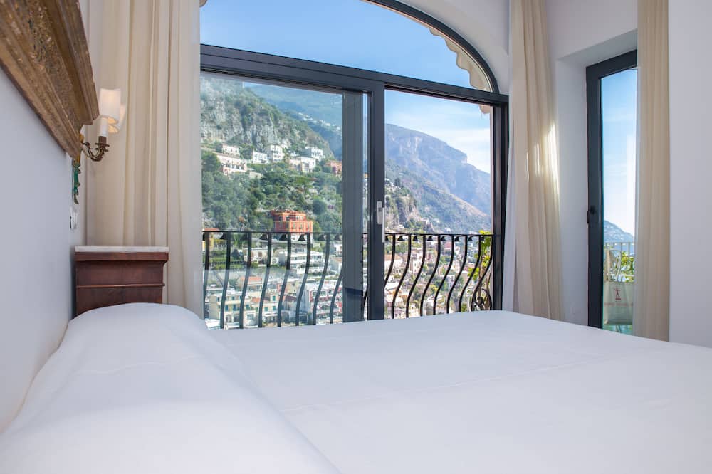 ホテル ポセイドン 写真