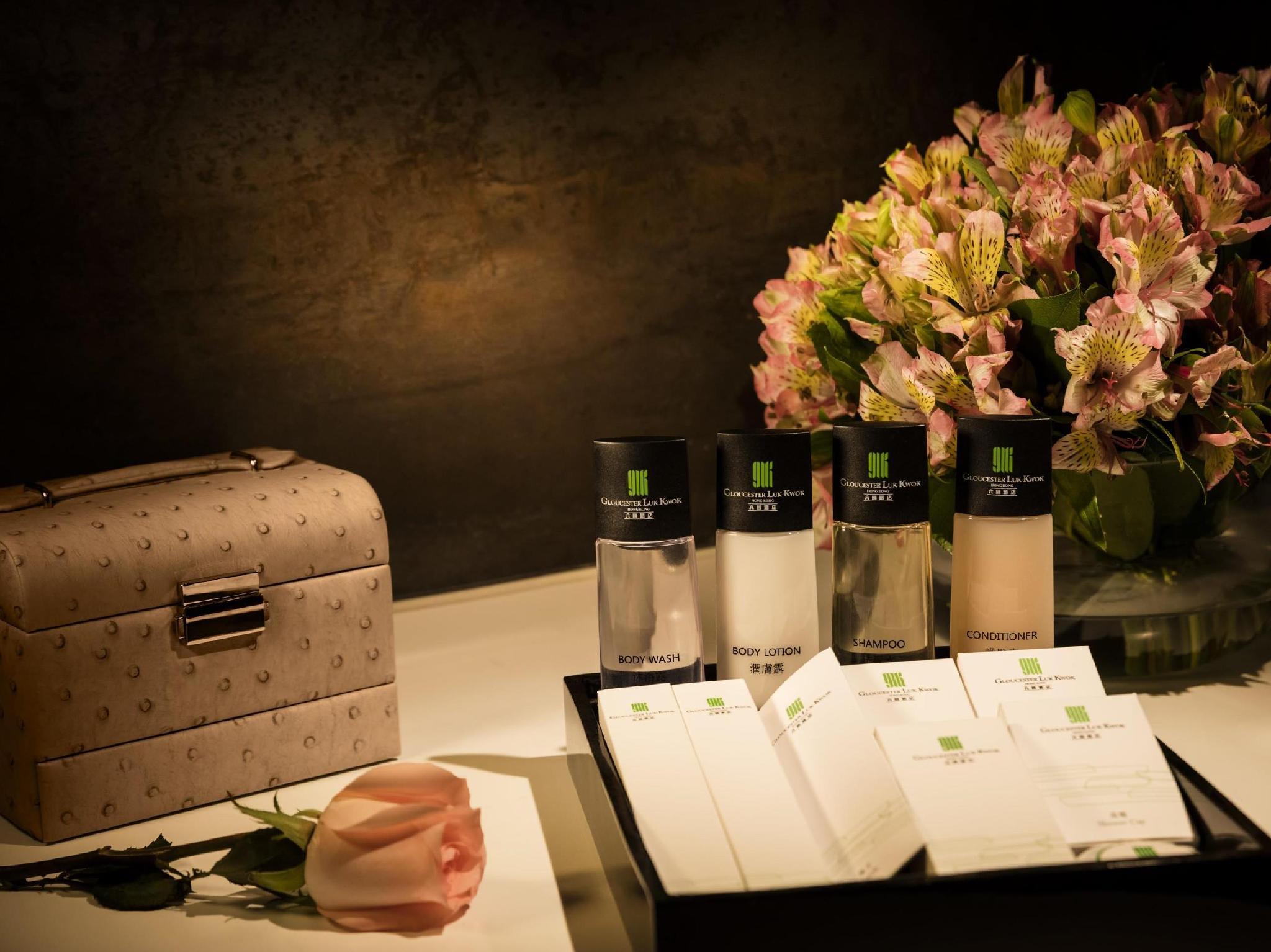 グロスター ルック コック ホンコン 写真