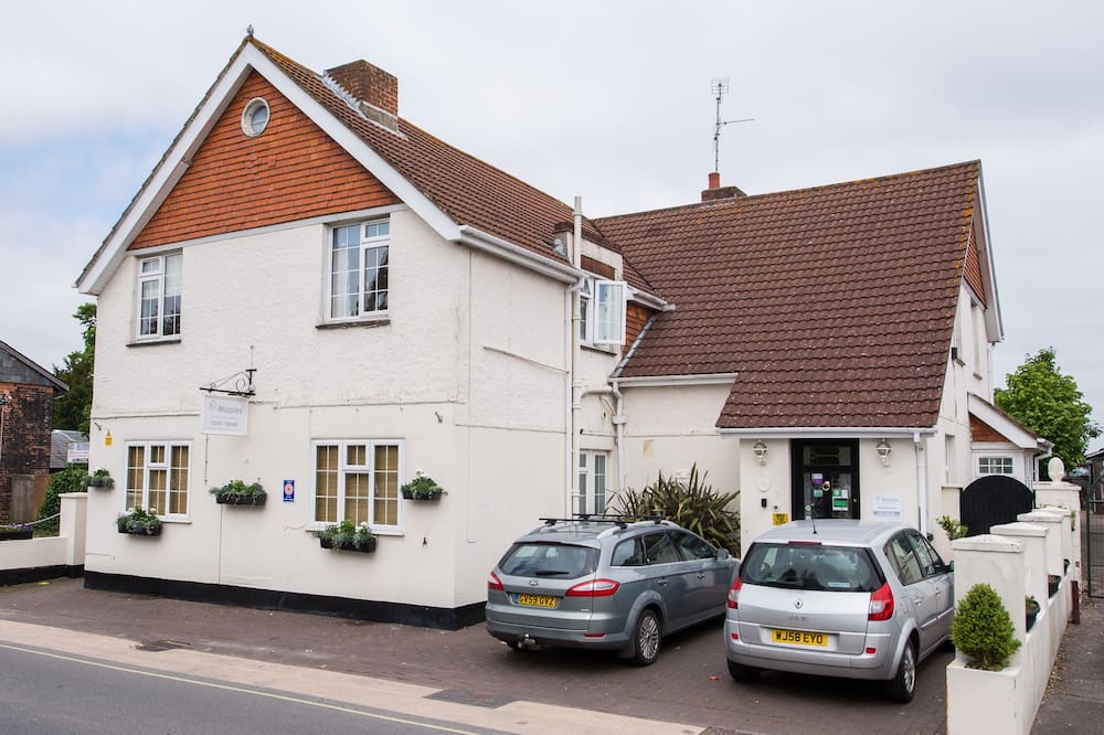 ザ メープルズ 写真