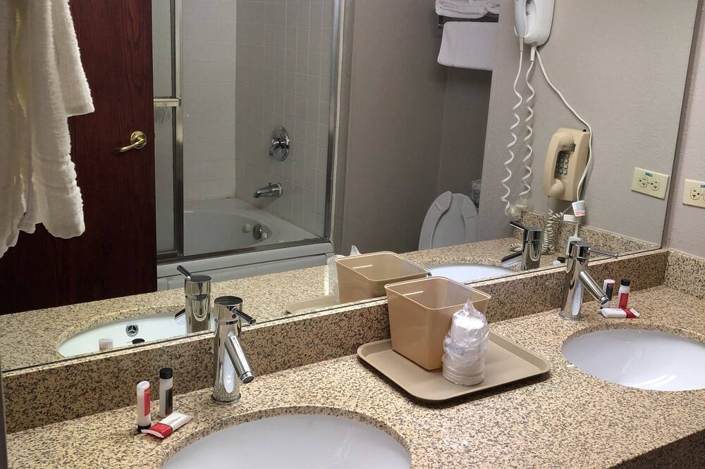 スーパー 8 バイ ウィンダム オーロラ / ネイパービル エリア 写真