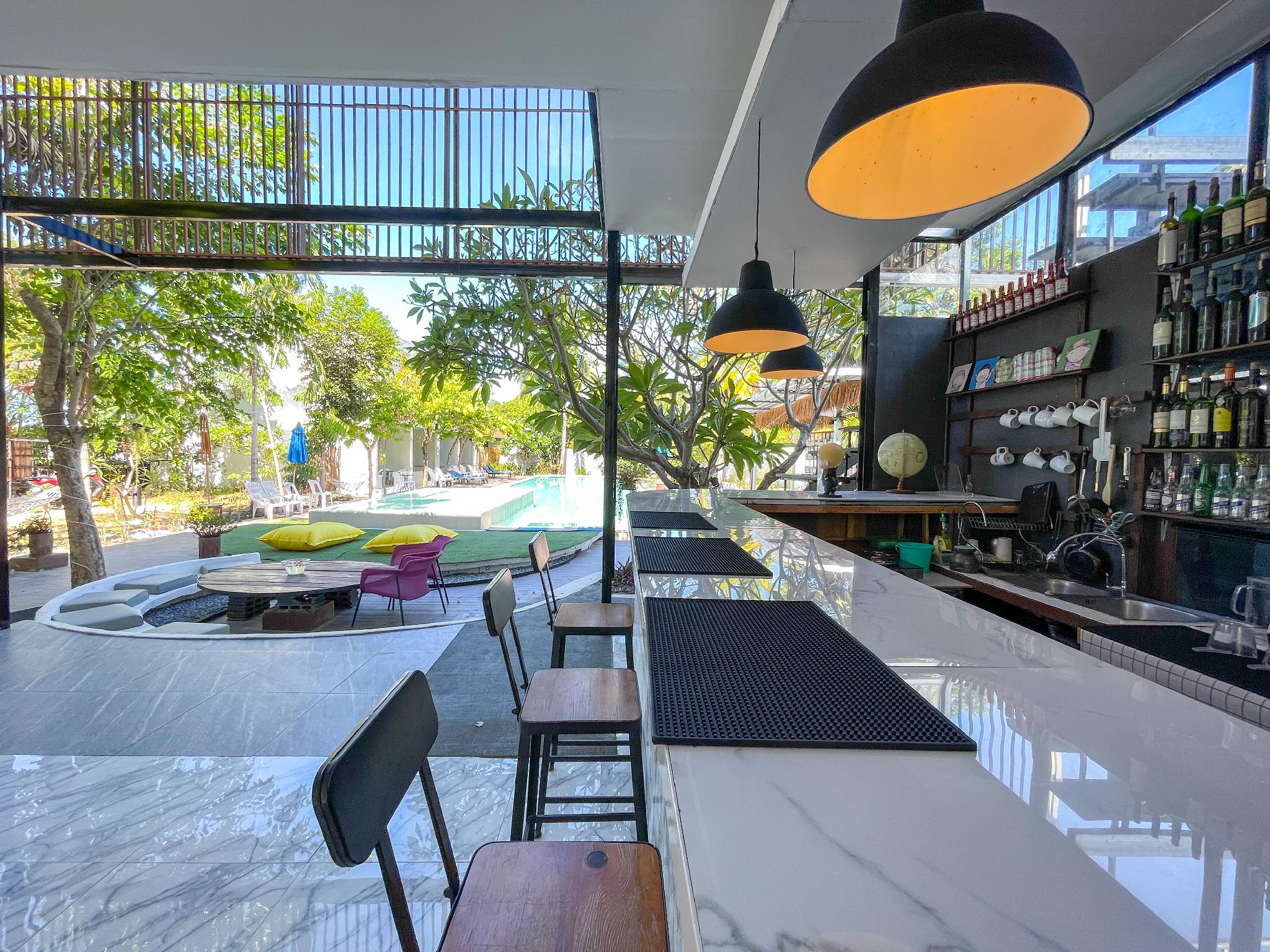 ザ リビング プール ヴィラ 写真