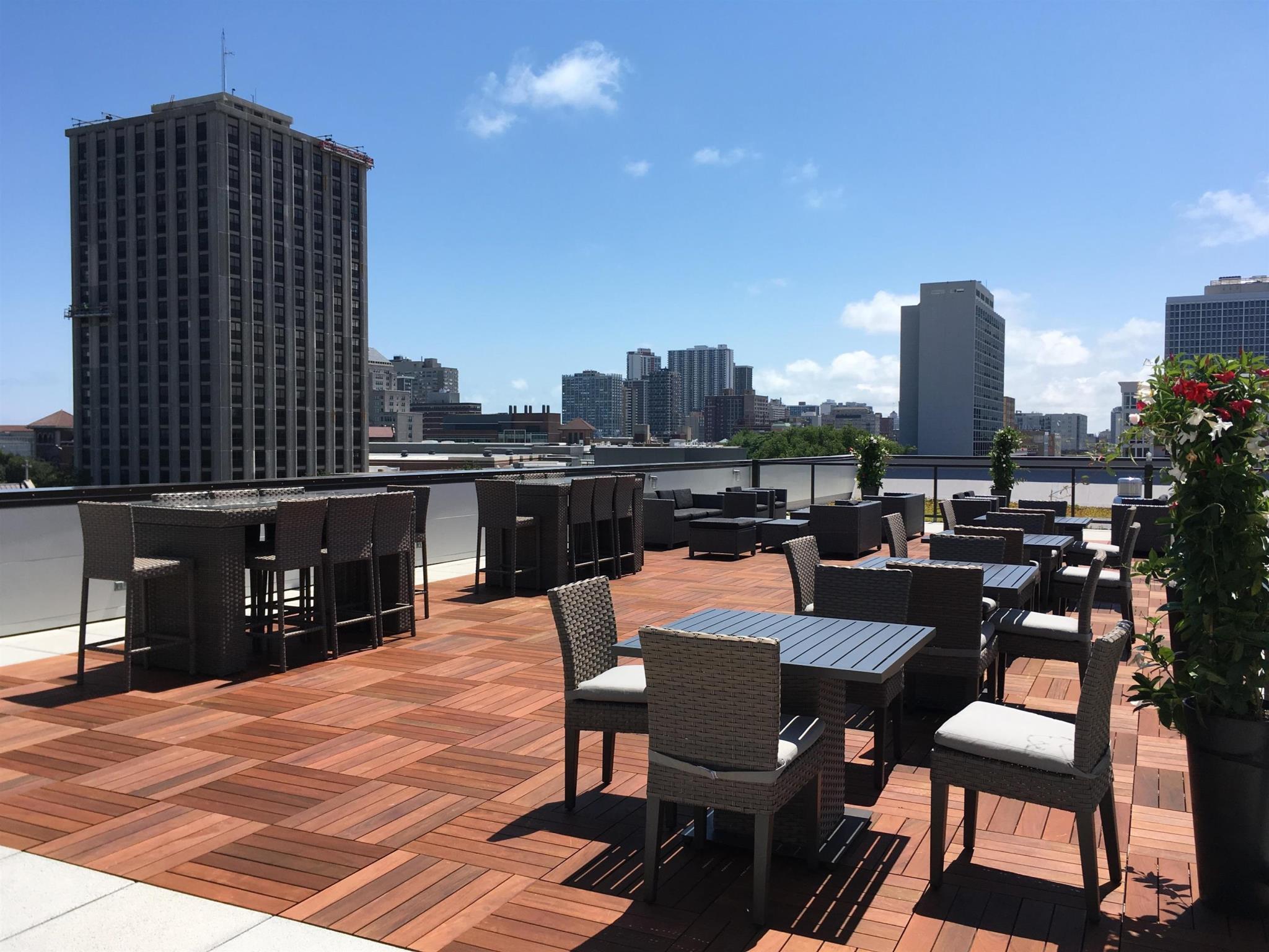 ハンプトン イン シカゴ ノース ロヨラ ステーション 写真