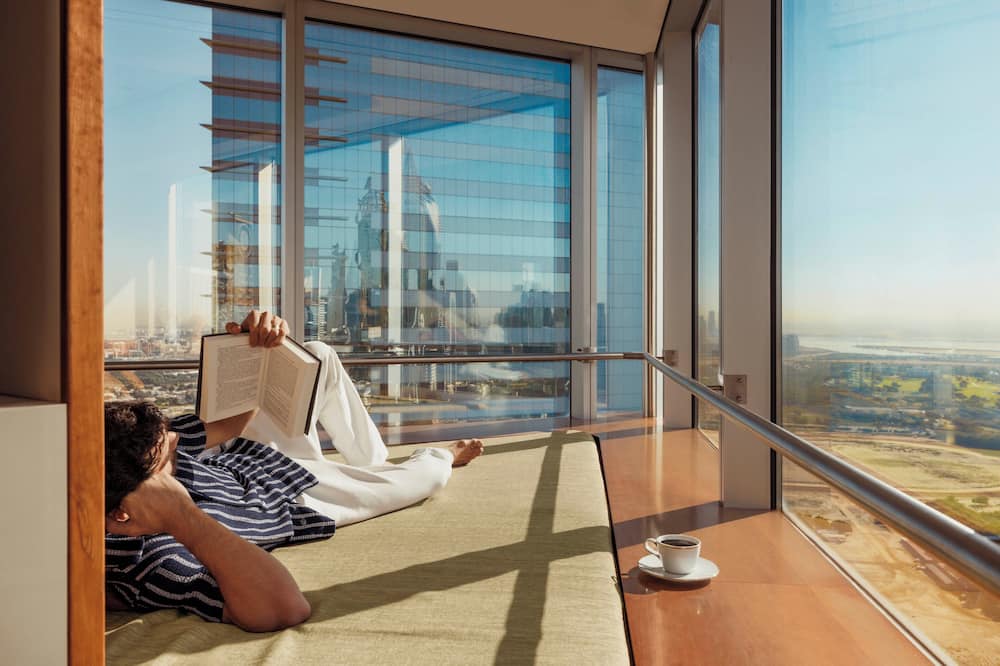 ジュメイラ エミレーツ タワーズ ドバイ 写真