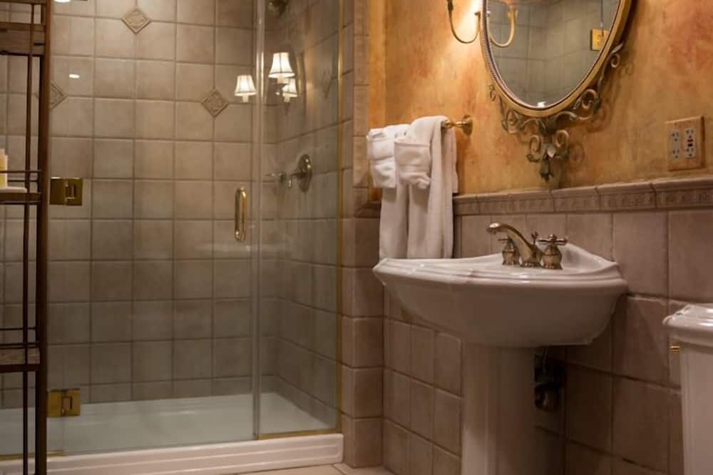 ランドールズ モヒカン キャッスル 写真