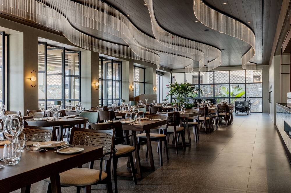 プノエ ブリージング ライフ (アダルツ オンリー) 写真