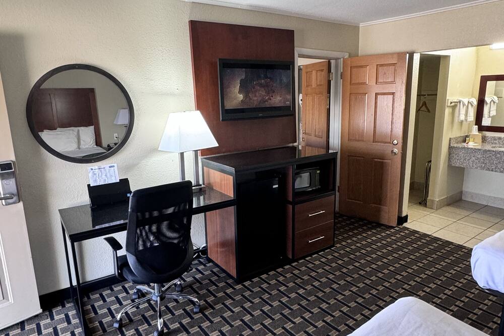 トラベロッジ バイ ウィンダム ジャクソン I-40 エキジット 82 写真