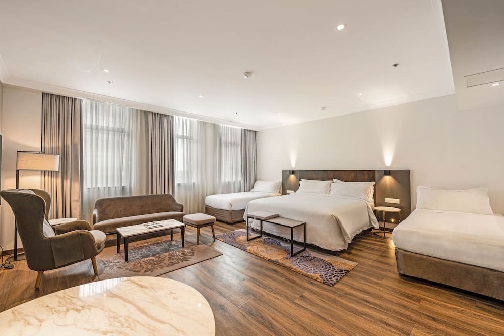 ザ グレース ホテル 写真