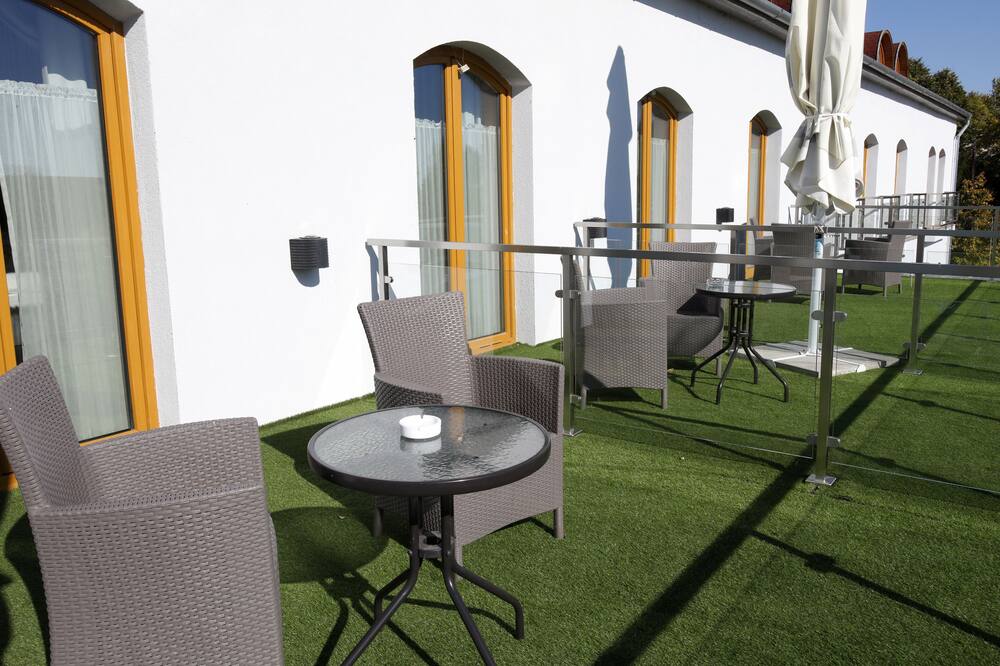 ラロバ ウェルネス ホテル 写真