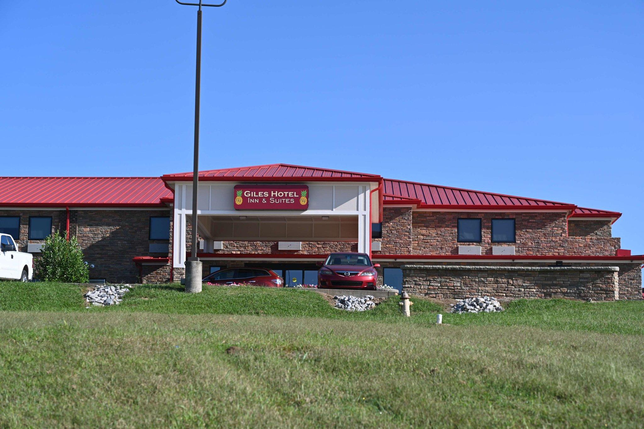 Giles Hotel Inn & Suites 写真