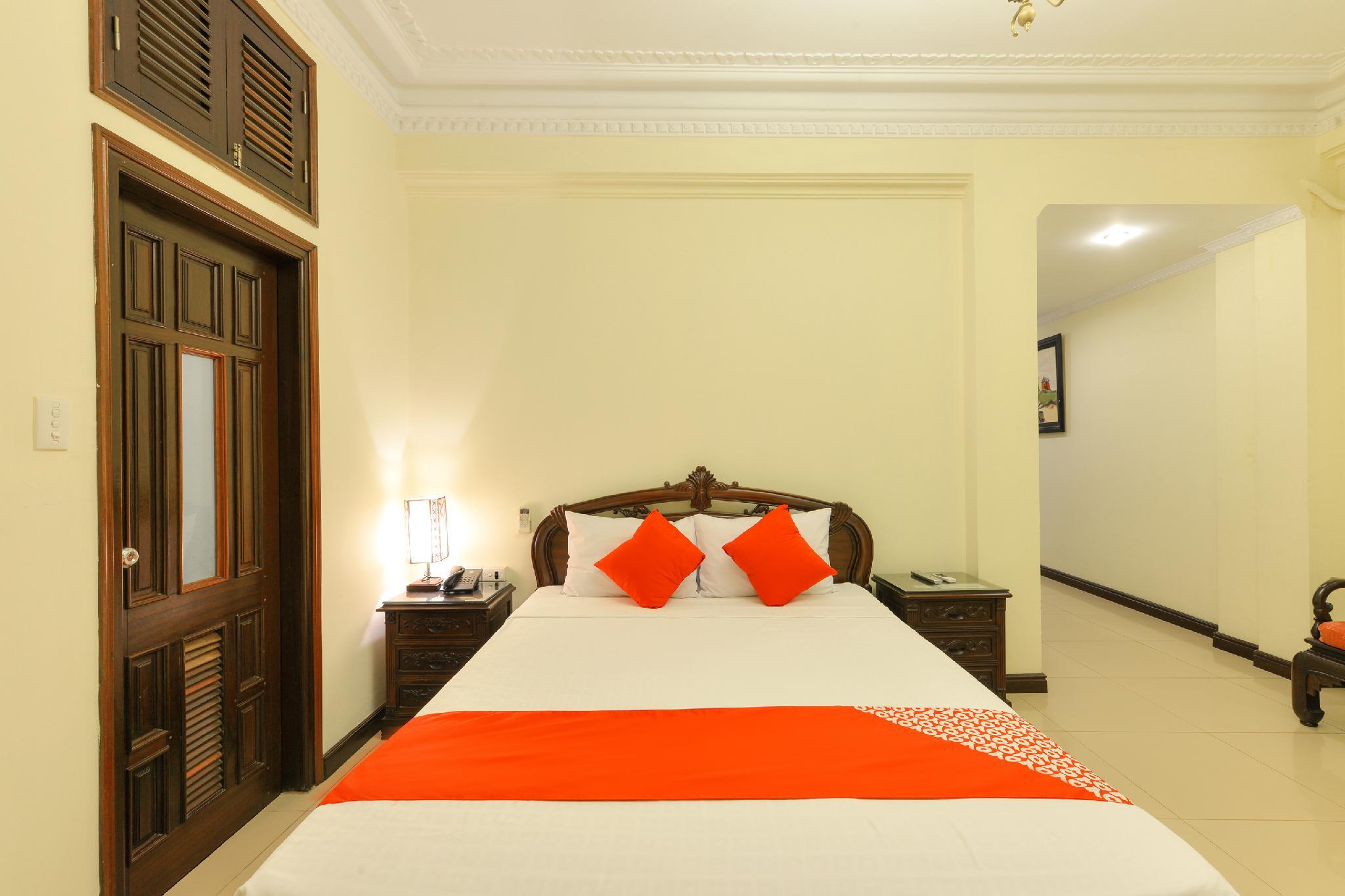 ラッキー 2 ホテル&トラベル 写真