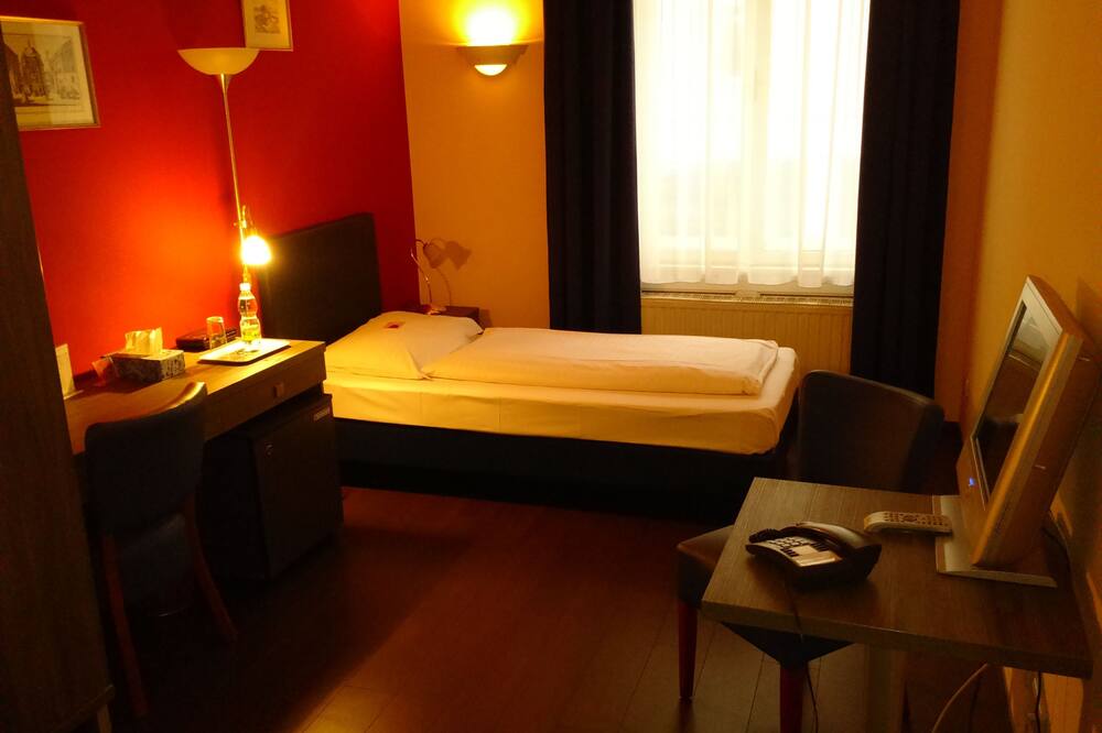 ホテル ペンション エクセレンス 写真