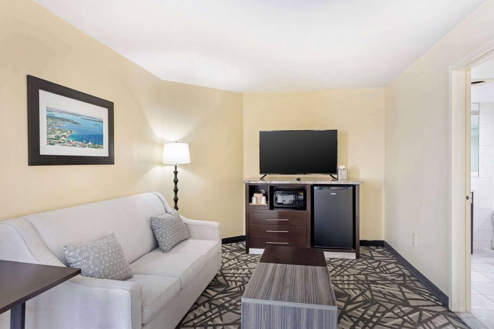 ベスト ウェスタン アトランティックシティ ビーチ ブロック 写真