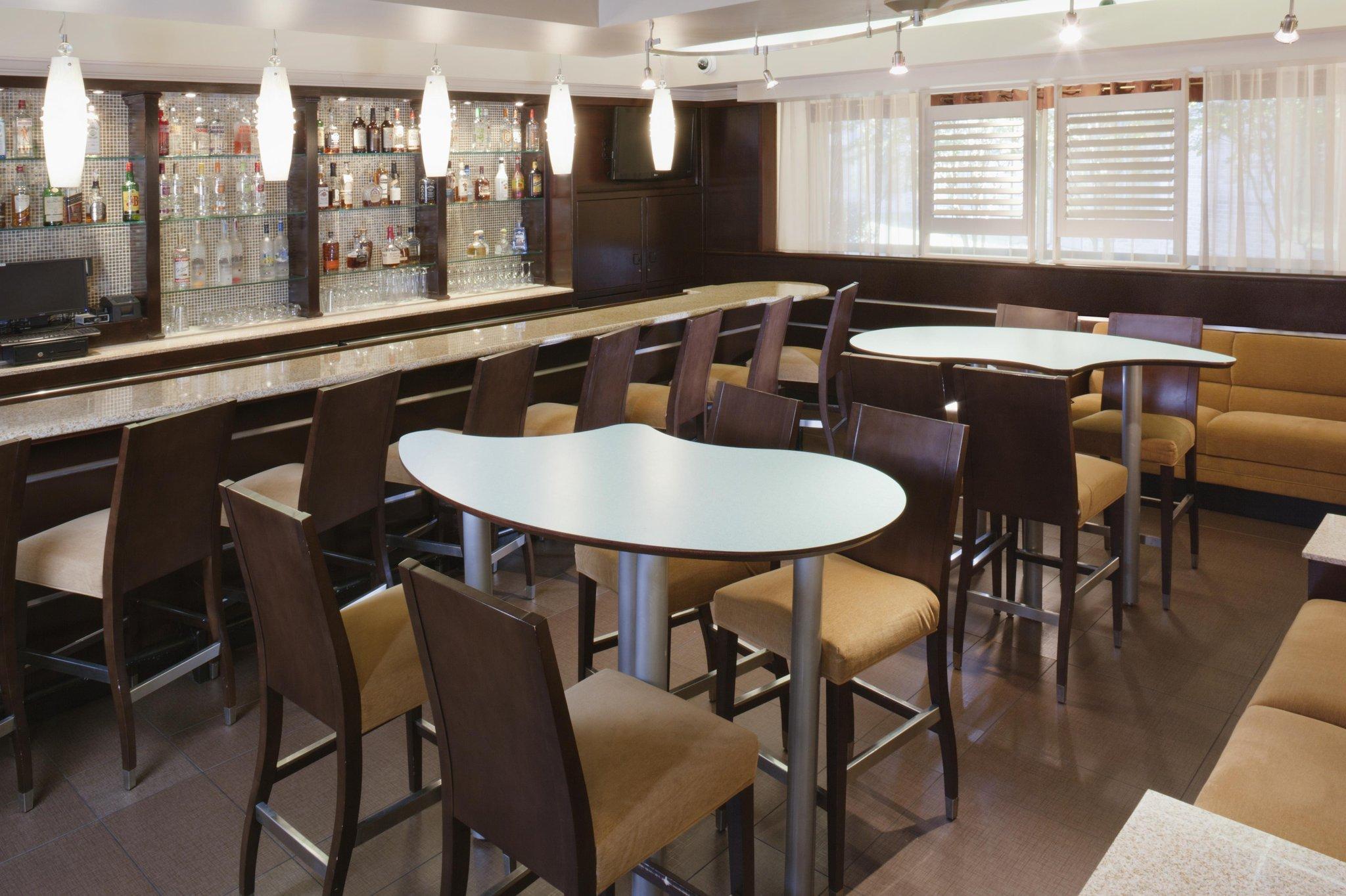 DoubleTree by Hilton Hotel Jackson 写真