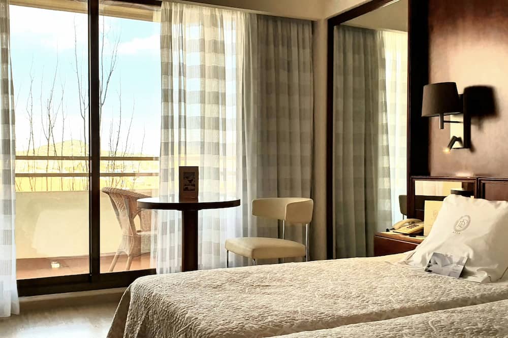 ロイヤル プラザ ホテル 写真