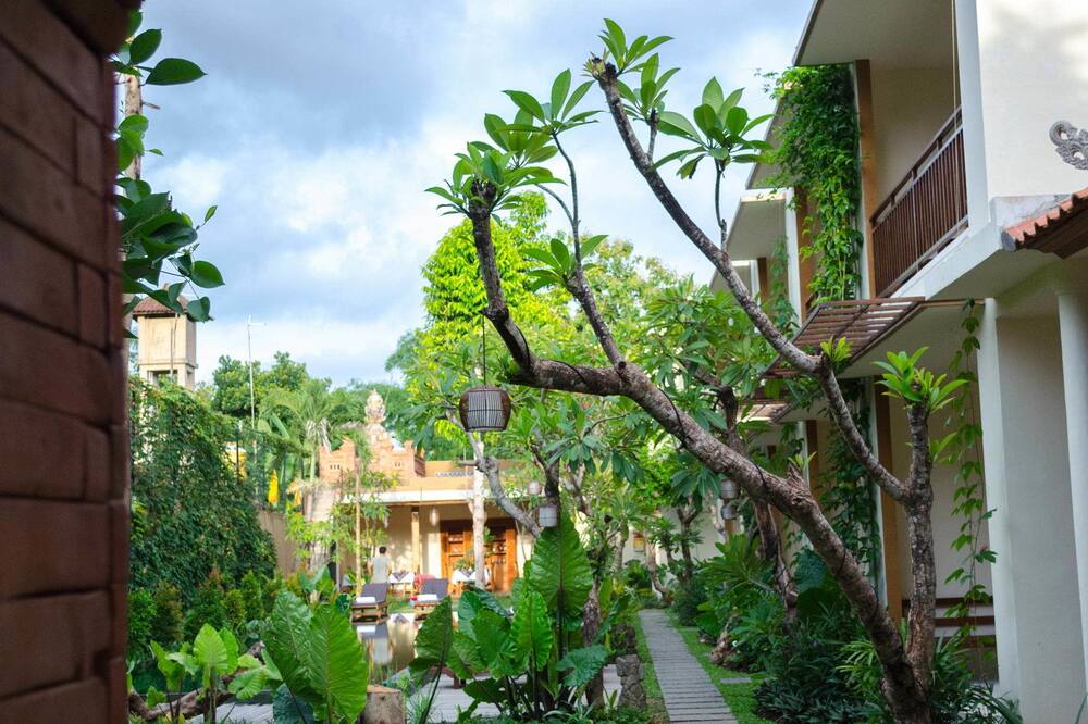 サポディラ ウブド 写真