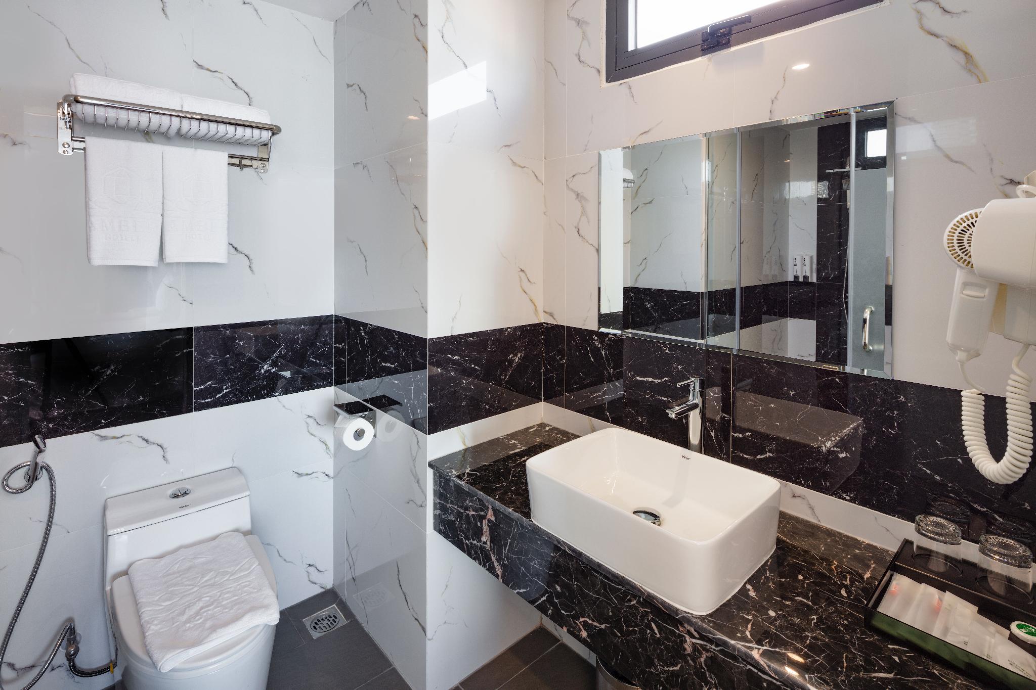 アンバー ニャチャン ホテル 写真