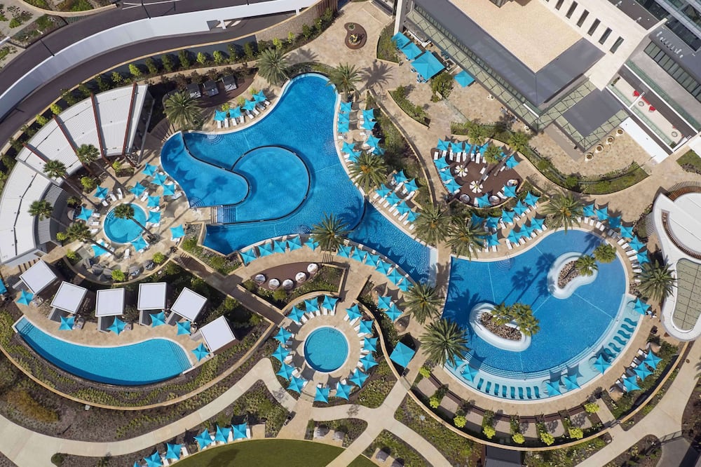 クラウン タワーズ パース 写真