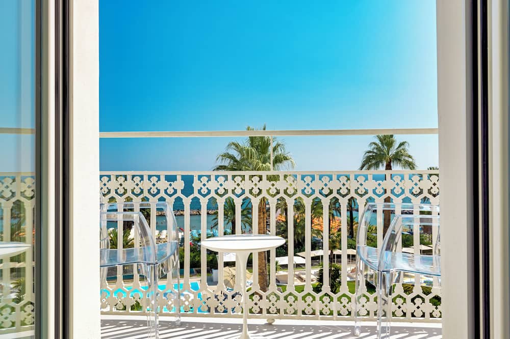 ミラマーレ ザ パレス リゾート 写真