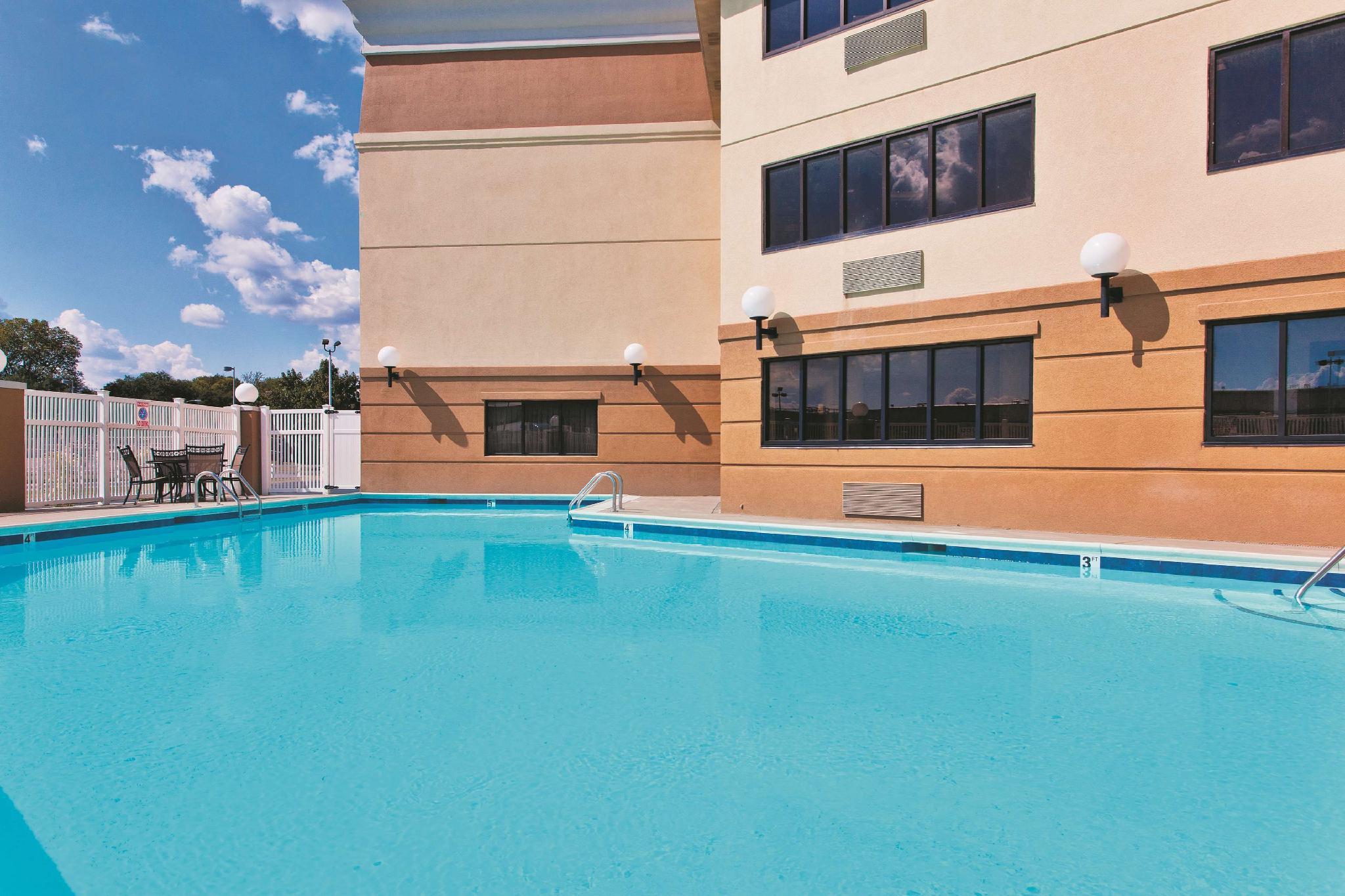 ラ キンタ イン & スイーツ バイ ウィンダム グッドレッツビル - ナッシュビル 写真