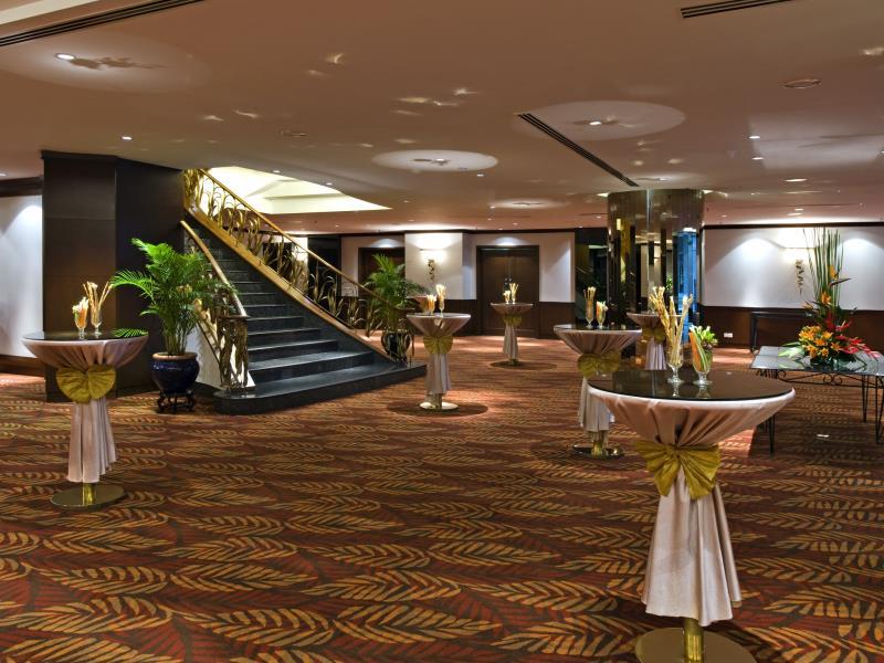 イースティン ホテル 写真