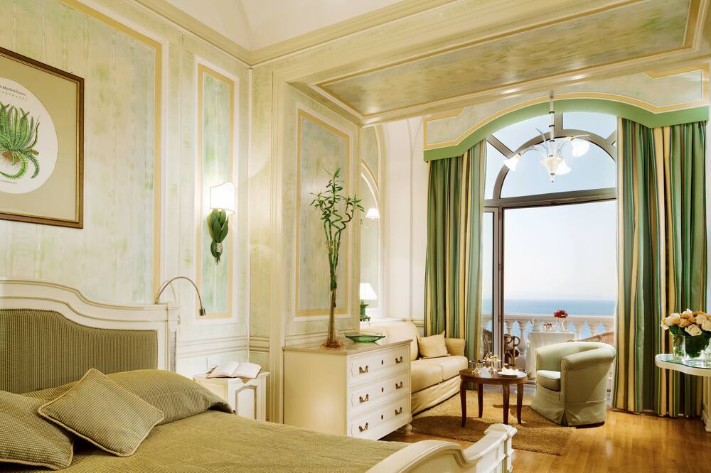 グランド ホテル エクセルシオール ヴィットリア 写真