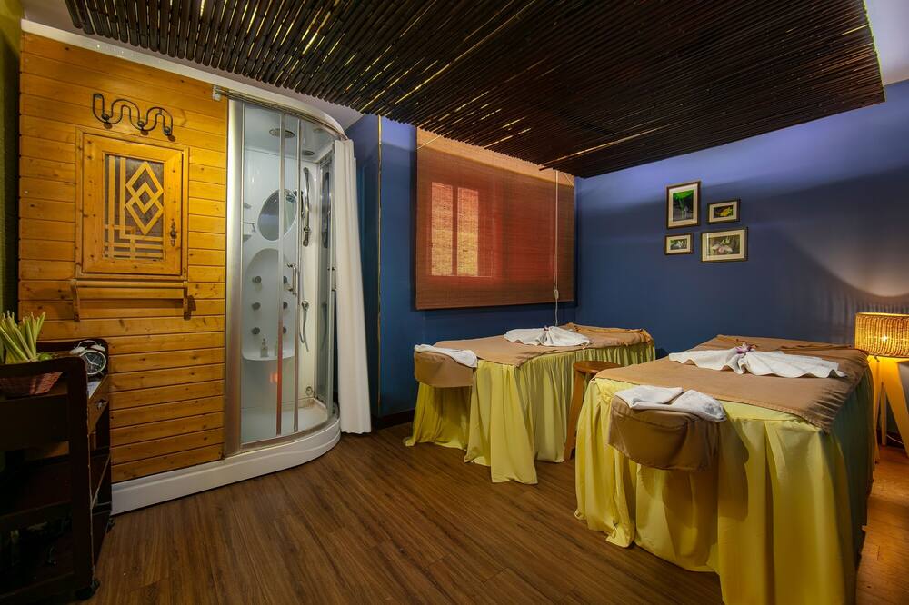 オリエンタル スイーツ ホテル & スパ 写真