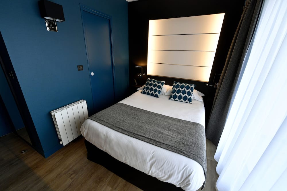 オテル デ カトラン 写真