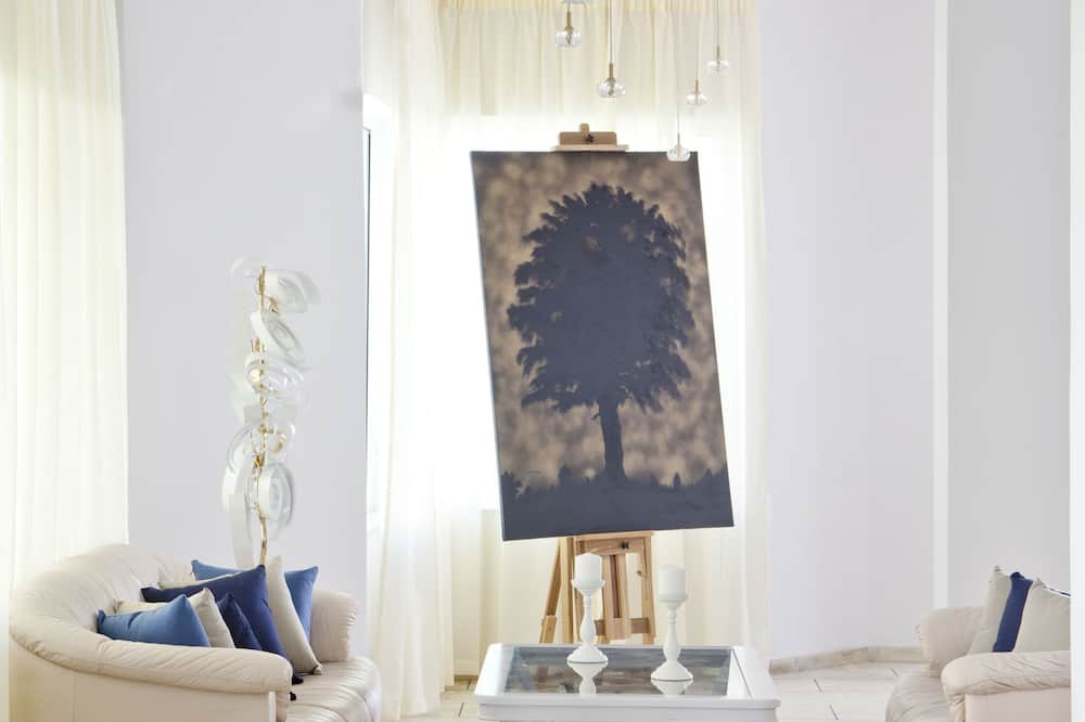 ミセス クリッサナ ビーチ ホテル 写真