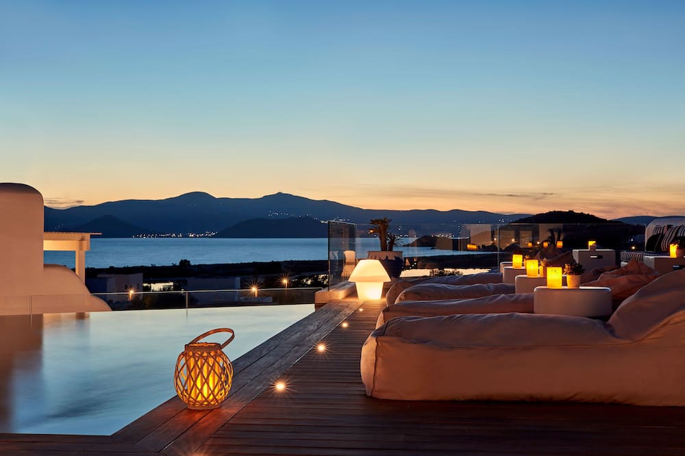 18 グレープス ホテル 写真