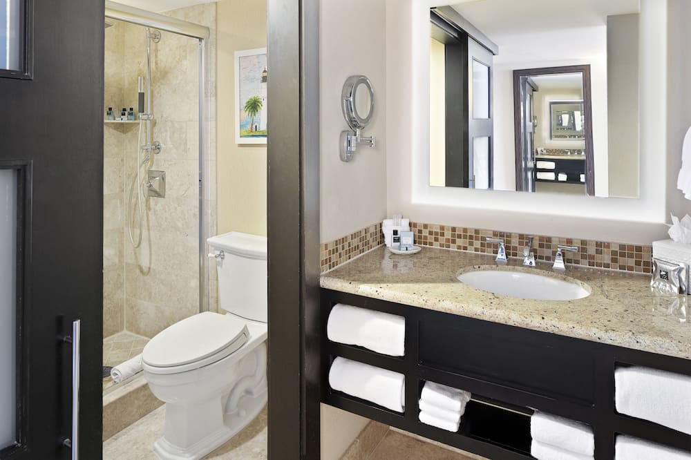 Opal Key Resort and Marina 写真