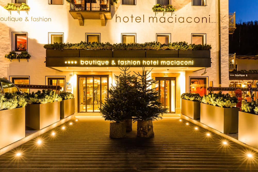 ブティック ＆ ファッション ホテル マチャコーニ ガルデナオテルス 写真