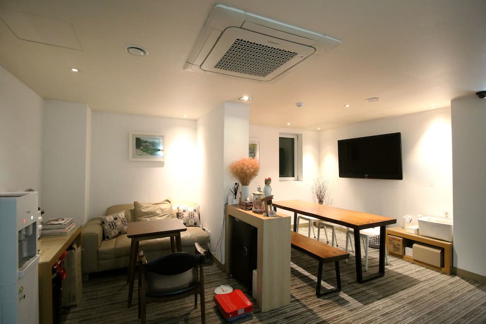 ホテル アイリーン シティ 写真